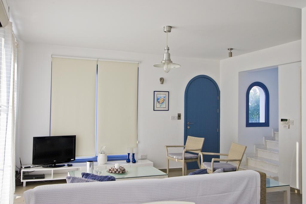 Meltemi Villas Paphos Quarto foto